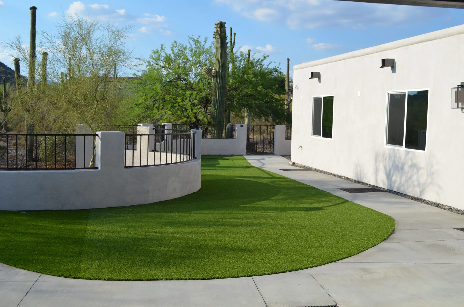 Exterior view of assisted living residence